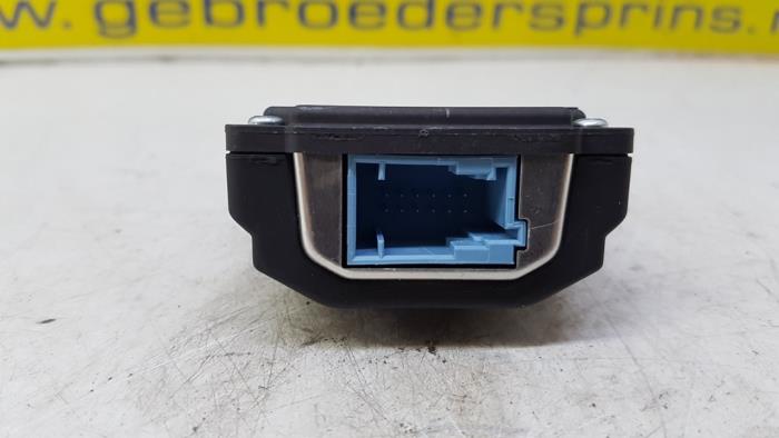 Front camera from a Peugeot 508 SW (F4/FC/FJ/FR) 1.5 BlueHDi 130 2020
