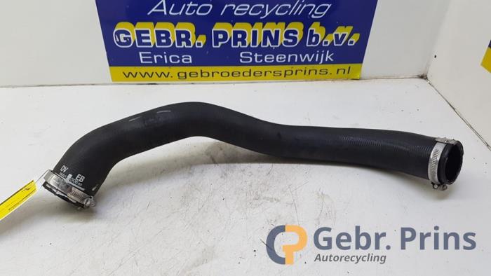 Gebrauchte Intercooler Schlauch Peugeot 508 SW (F4/FC/FJ/FR) 1.5 BlueHDi 130 Preis € 30,00 Margenregelung angeboten von Autorec. Gebr. Prins b.v.