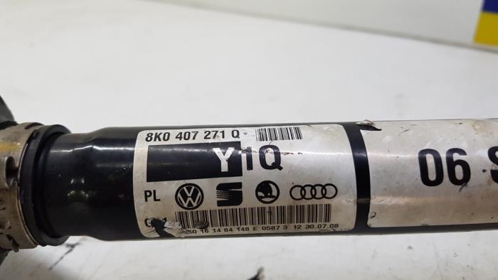 Front drive shaft, left from a Audi A5 Quattro (B8C/S) 3.0 TDI V6 24V 2008
