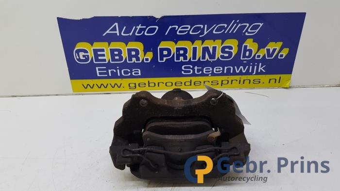 Gebrauchte Bremszange rechts vorne Opel Corsa E 1.3 CDTi 16V ecoFLEX Preis € 35,00 Margenregelung angeboten von Autorec. Gebr. Prins b.v.