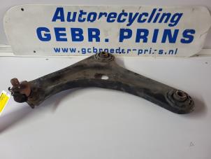 Used Front lower wishbone, left Citroen C2 (JM) 1.1 Price € 25,00 Margin scheme offered by Autorec. Gebr. Prins b.v.