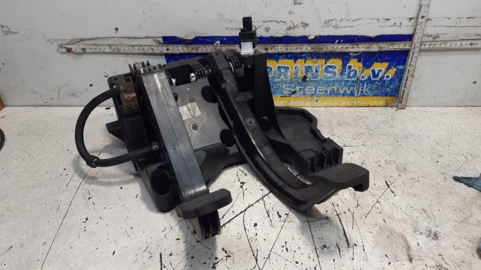 Set of pedals from a Fiat Ducato (250) 3.0 D 160 Multijet Power 2011