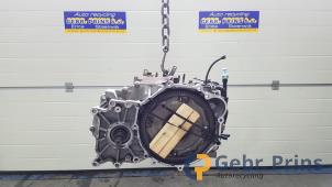 Getriebe van een Mitsubishi Outlander (CU) 2.4 16V 4x4 2006