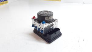 Usagé Pompe ABS Citroen C3 (SC) 1.4 HDi Prix € 75,00 Règlement à la marge proposé par Autorec. Gebr. Prins b.v.