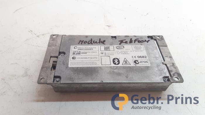 Begagnade Telefonmodul BMW 3 serie (E90) 330i 24V Pris € 50,00 Marginaltabell erbjuds av Autorec. Gebr. Prins b.v.