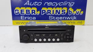 Used Radio CD player Fiat Scudo (270) 2.0 D Multijet Price € 40,00 Margin scheme offered by Autorec. Gebr. Prins b.v.
