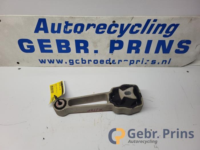 Used Engine mount Volvo V70 (BW) 2.4 D 20V Price € 20,00 Margin scheme offered by Autorec. Gebr. Prins b.v.