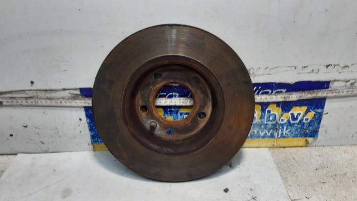 Front brake disc from a Volkswagen Transporter 2008