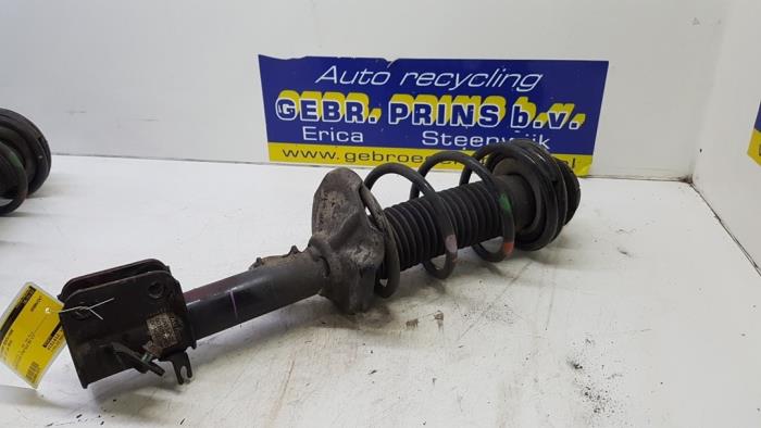 Front shock absorber rod, right from a Suzuki Alto (GF) 1.0 12V 2014