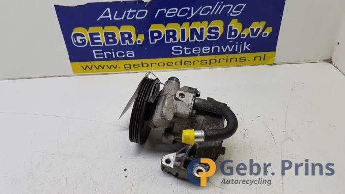 Usagé Pompe de direction Chevrolet Aveo (250) 1.4 16V LS Prix € 30,00 Règlement à la marge proposé par Autorec. Gebr. Prins b.v.
