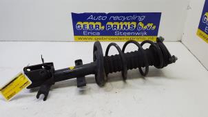 Used Front shock absorber rod, right Renault Clio IV (5R) 1.5 dCi 90 FAP Price € 40,00 Margin scheme offered by Autorec. Gebr. Prins b.v.