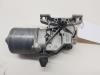 Front wiper motor from a Fiat 500 (312) 0.9 TwinAir 80 2017