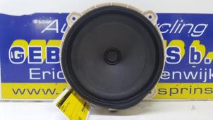 Used Speaker Hyundai iX35 (LM) 2.0 16V Price € 10,00 Margin scheme offered by Autorec. Gebr. Prins b.v.