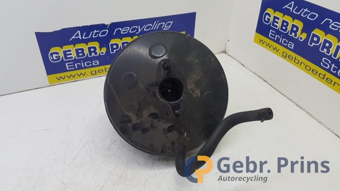 Usagé Servo frein Hyundai iX35 (LM) 2.0 16V Prix € 40,00 Règlement à la marge proposé par Autorec. Gebr. Prins b.v.