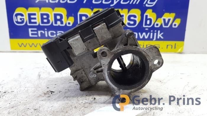 Usagé Boitier papillon Fiat Doblo Cargo (263) 1.3 MJ 16V DPF Euro 5 Prix € 30,00 Règlement à la marge proposé par Autorec. Gebr. Prins b.v.