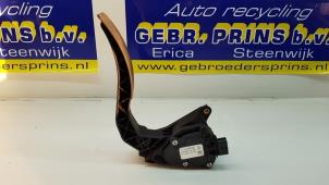 Used Accelerator pedal Renault Clio IV Estate/Grandtour (7R) 1.5 Energy dCi 90 FAP Price € 40,00 Margin scheme offered by Autorec. Gebr. Prins b.v.
