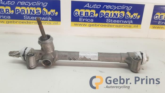 Gebrauchte Lenkgetriebe Opel Corsa E 1.4 16V Preis € 75,00 Margenregelung angeboten von Autorec. Gebr. Prins b.v.