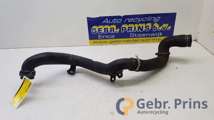 Gebrauchte Intercooler Rohr Citroen Nemo (AA) 1.3 HDi 75 Preis € 20,00 Margenregelung angeboten von Autorec. Gebr. Prins b.v.