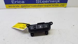 Gebrauchte ASR Schalter Kia Picanto (JA) 1.0 12V Preis € 40,00 Margenregelung angeboten von Autorec. Gebr. Prins b.v.
