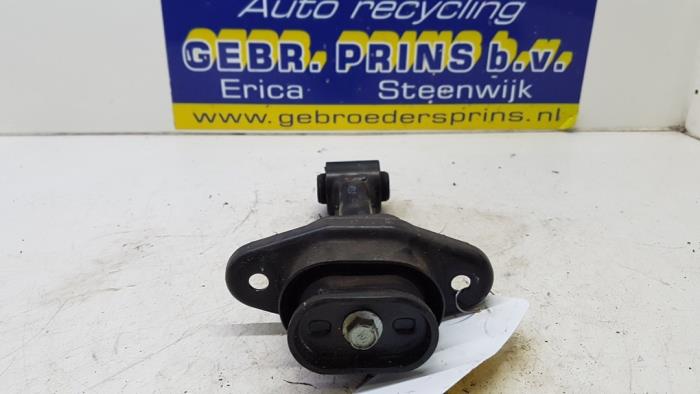 Gearbox mount from a Kia Picanto (JA) 1.0 12V 2020