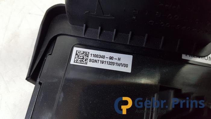 Body control computer Tesla Model 3 Long Range 72kWh - 110034090H 3D1