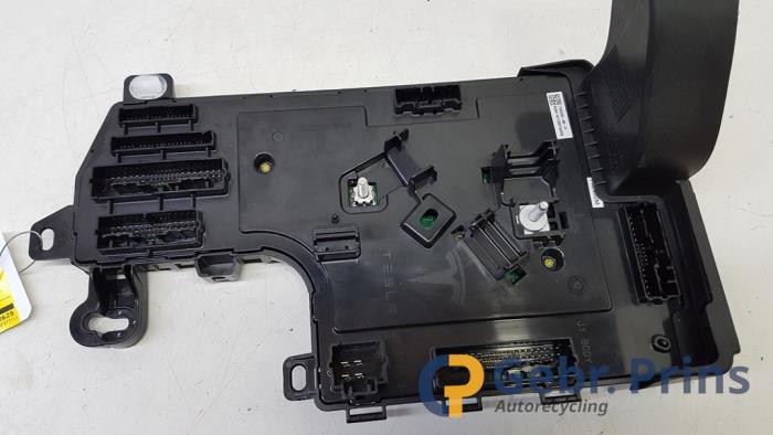 Body control computer Tesla Model 3 Long Range 72kWh - 110034090H 3D1