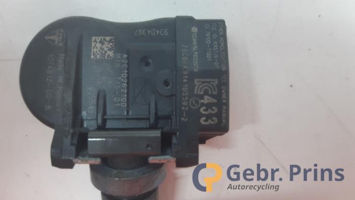 Gebrauchte Reifendrucksensor Tesla Model 3 Long Range 72kWh Preis € 40,00 Margenregelung angeboten von Autorec. Gebr. Prins b.v.