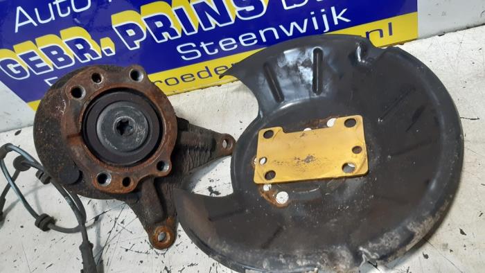 Knuckle, rear right from a Ford Fiesta 6 (JA8) 1.6 SCTi ST 16V 2016