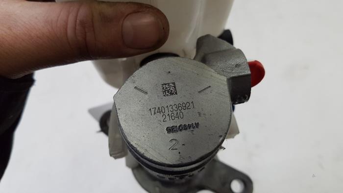 Cilindro freno principal de un Fiat Ducato (250) 2.3 D 130 Multijet 2016