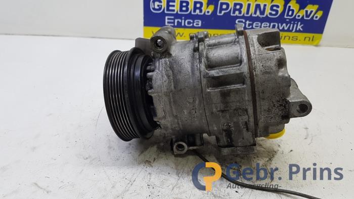 Gebrauchte Klimapumpe Porsche 911 (997) 3.6 24V Carrera Preis € 150,00 Margenregelung angeboten von Autorec. Gebr. Prins b.v.