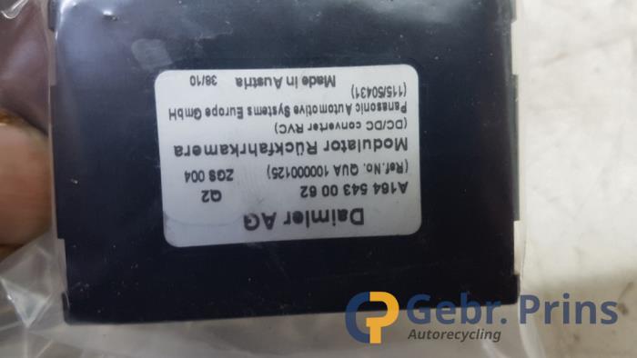 Używane Modul kamery Mercedes S (W221) 3.0 S-350 BlueTec 24V Cena € 50,00 Procedura marży oferowane przez Autorec. Gebr. Prins b.v.