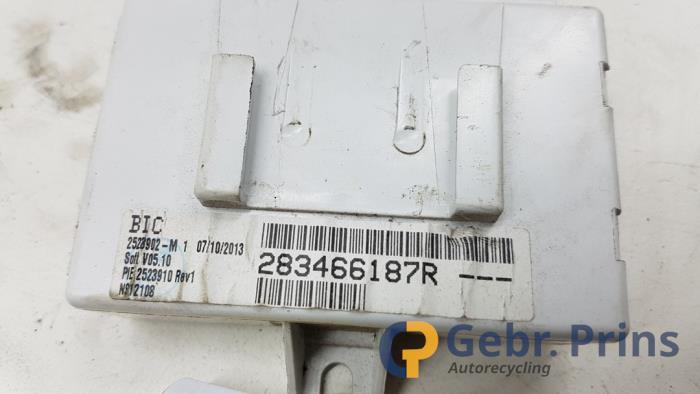Usagé Module navigation (divers) Renault Kangoo Express (FW) 1.5 dCi 90 FAP Prix € 36,30 Prix TTC proposé par Autorec. Gebr. Prins b.v.