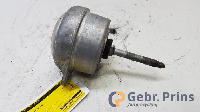 Used Engine mount Porsche 911 (997) 3.6 24V Carrera Price € 40,00 Margin scheme offered by Autorec. Gebr. Prins b.v.