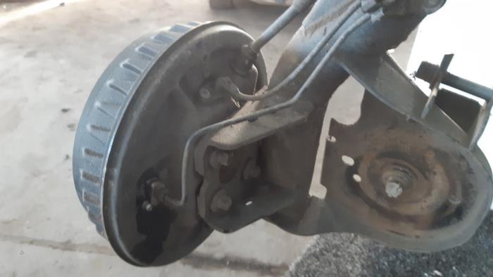 Rear-wheel drive axle from a Renault Kangoo Express (FW) 1.5 dCi 75 FAP 2019
