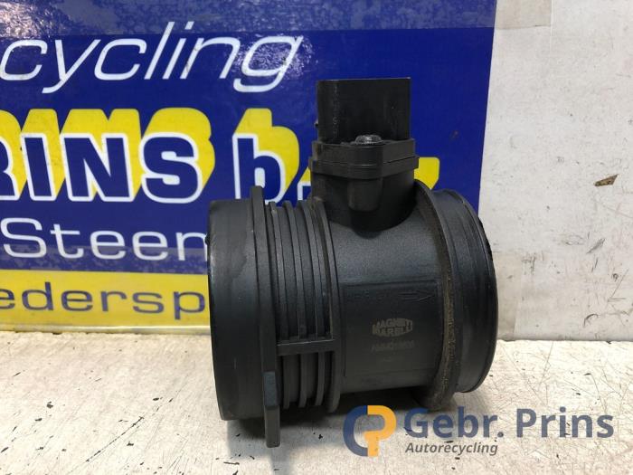 Gebrauchte Luftmassenmesser Mercedes CLK (C209) 3.2 320 V6 18V Preis € 35,00 Margenregelung angeboten von Autorec. Gebr. Prins b.v.
