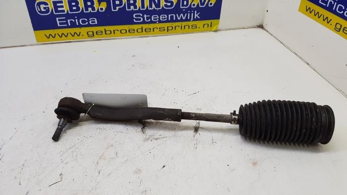 Tie rod, right from a Renault Captur (2R) 1.3 TCE 150 16V 2019