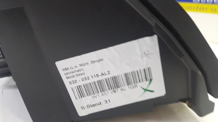Handschuhfach van een Skoda Superb Combi (3V5) 2.0 TDI 2019