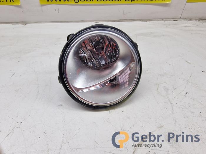 Używane Halogen lewy Renault Twingo II (CN) 1.2 16V Cena € 20,00 Procedura marży oferowane przez Autorec. Gebr. Prins b.v.