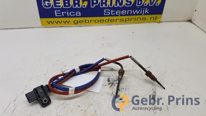 Gebrauchte Auspuff Temperatursensor Renault Captur I (2R) 1.3 TCE 150 16V Preis € 50,00 Margenregelung angeboten von Autorec. Gebr. Prins b.v.