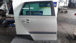 Used Rear door 4-door, right Skoda Fabia II Combi 1.2 TSI Price € 150,00 Margin scheme offered by Autorec. Gebr. Prins b.v.