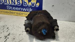 Used Front brake calliper, left Volkswagen Bora (1J2) 1.6 16V Price € 20,00 Margin scheme offered by Autorec. Gebr. Prins b.v.
