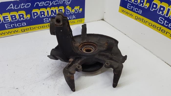 Knuckle, front right from a Volkswagen Up! (121) 1.0 12V 60 2012