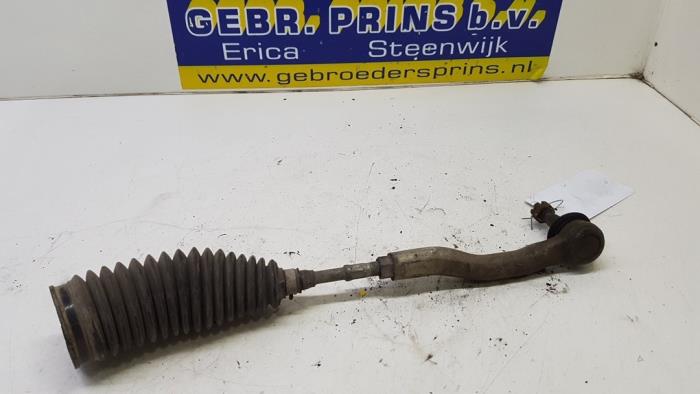 Tie rod, right from a Peugeot 107 1.0 12V 2013
