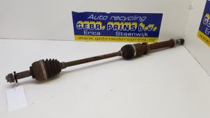 Used Front drive shaft, right Renault Clio III (BR/CR) 1.2 16V 75 Price € 35,00 Margin scheme offered by Autorec. Gebr. Prins b.v.