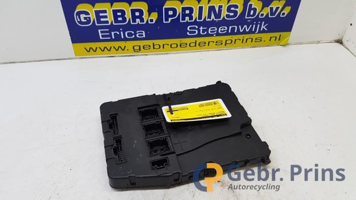 Used Body control computer Renault Megane II (BM/CM) 1.6 16V Price € 50,00 Margin scheme offered by Autorec. Gebr. Prins b.v.