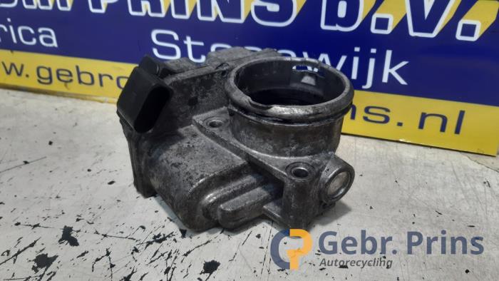 Usagé Boîtier accélérateur Volkswagen Polo IV (9N1/2/3) 1.4 TDI 75 Prix € 25,00 Règlement à la marge proposé par Autorec. Gebr. Prins b.v.