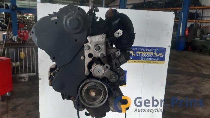 Engine from a Citroën C5 II Berline (RC) 2.0 16V 2005