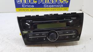Gebrauchte Radio CD Spieler Mitsubishi Space Star (A0) 1.0 12V Preis € 75,00 Margenregelung angeboten von Autorec. Gebr. Prins b.v.