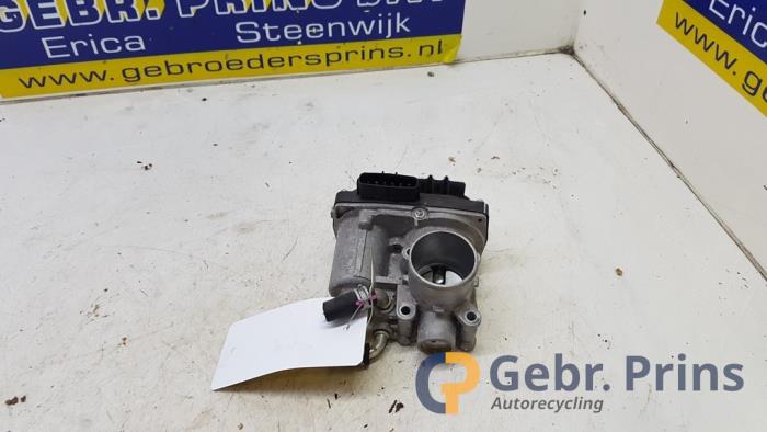 Gebrauchte Drosselklappengehäuse Mitsubishi Space Star (A0) 1.0 12V Preis € 35,00 Margenregelung angeboten von Autorec. Gebr. Prins b.v.
