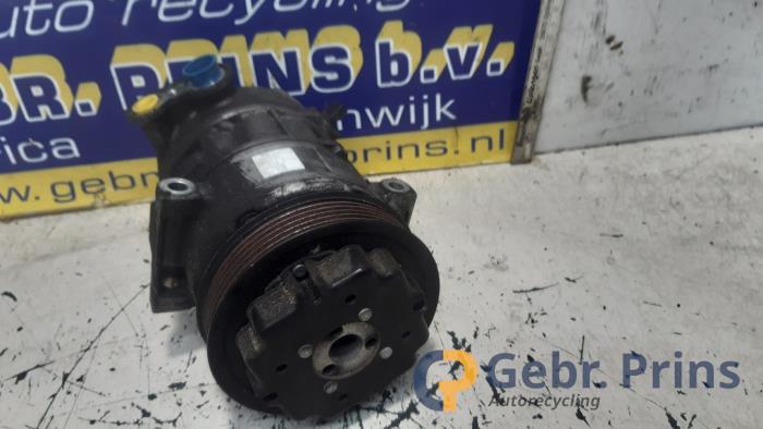 Gebrauchte Klimapumpe Opel Corsa D 1.3 CDTi 16V ecoFLEX Preis € 50,00 Margenregelung angeboten von Autorec. Gebr. Prins b.v.